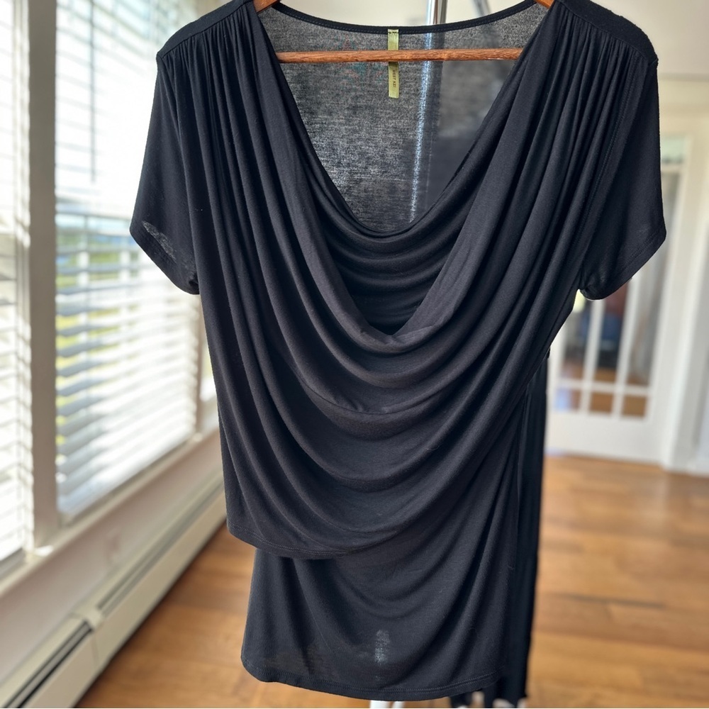 West Kei Black Draped Short Sleeve Blouse, stretch jersey knit